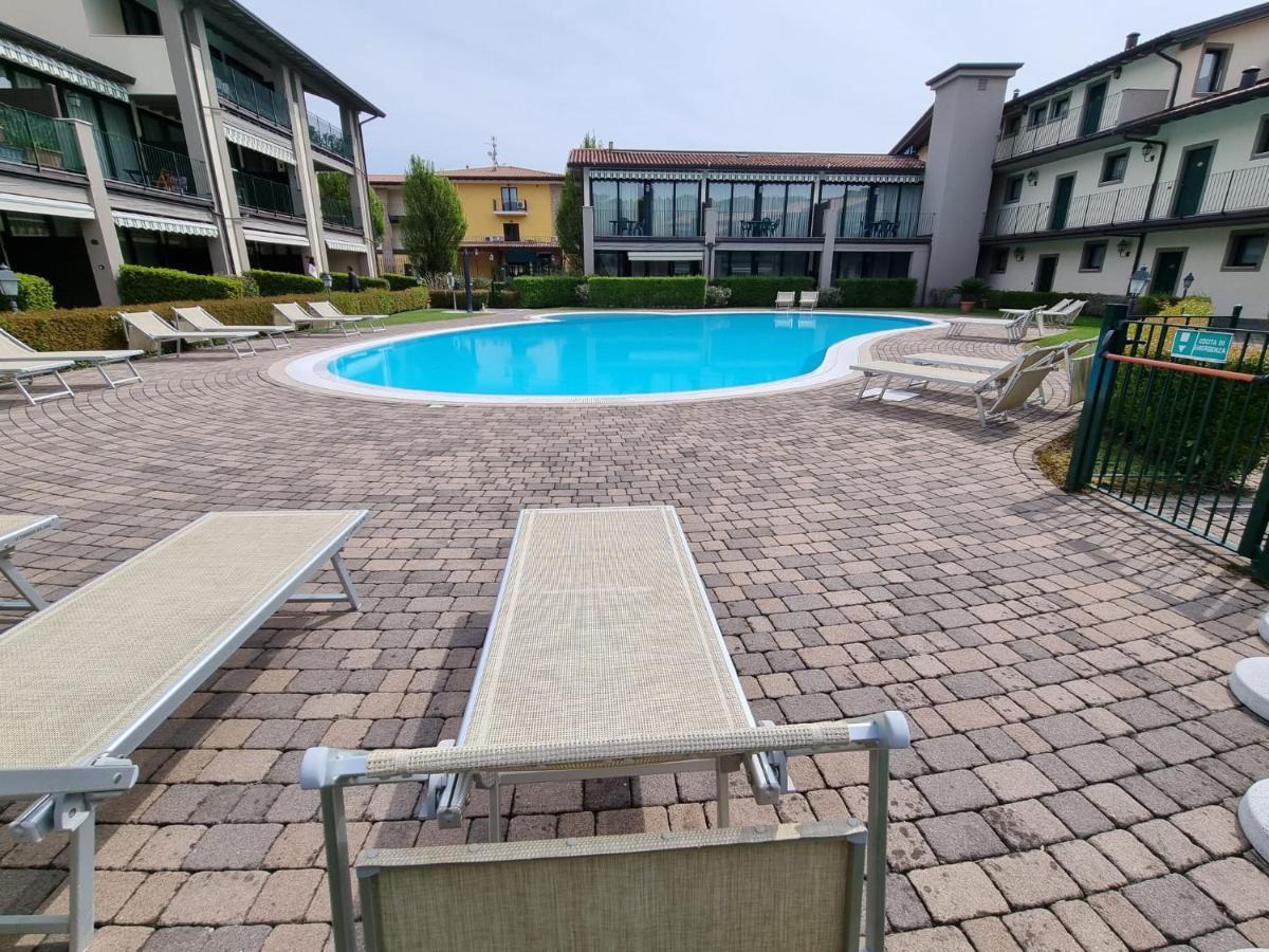 Le Terrazze Sul Lago Hotel & Residence Padenghe sul Garda Exterior foto