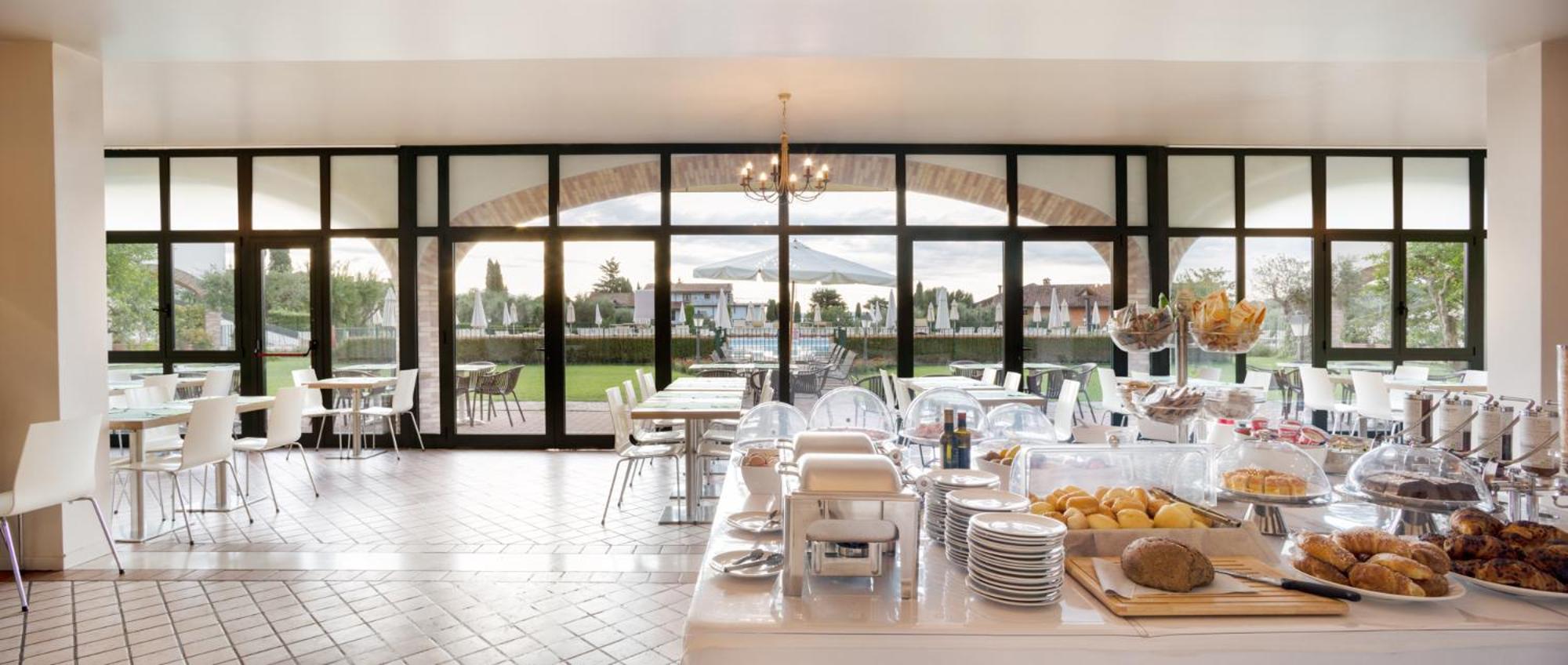 Le Terrazze Sul Lago Hotel & Residence Padenghe sul Garda Exterior foto